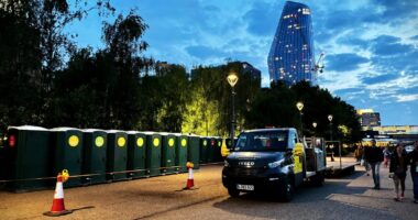 Portable loo hire from LOOS FOR DOs at Moonwalk 2024