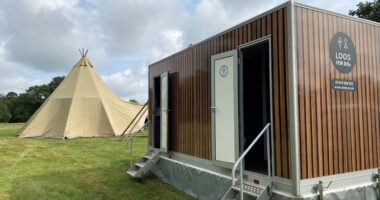 2+1 Contemporary with tipi